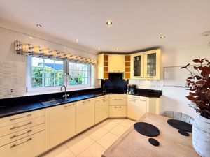 Photo 11- click for photo gallery